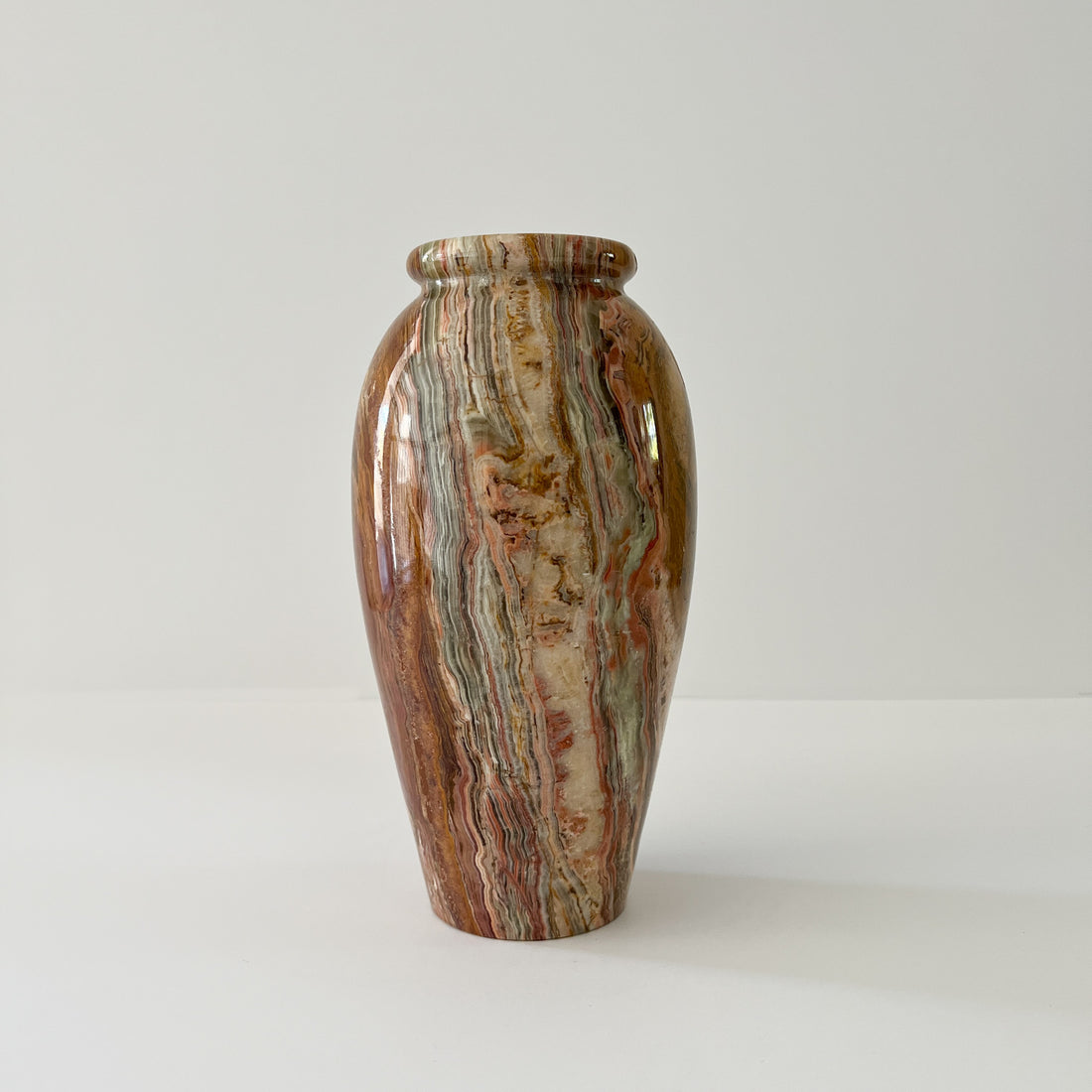 Nell Vintage Onyx Vase